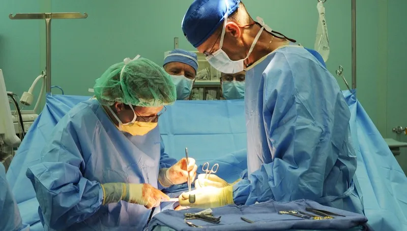Крымские медики полгода спасали недоношенного младенца с патологией