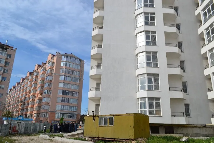 Севастополь пытается распутать застарелые узлы сложных жилых строек