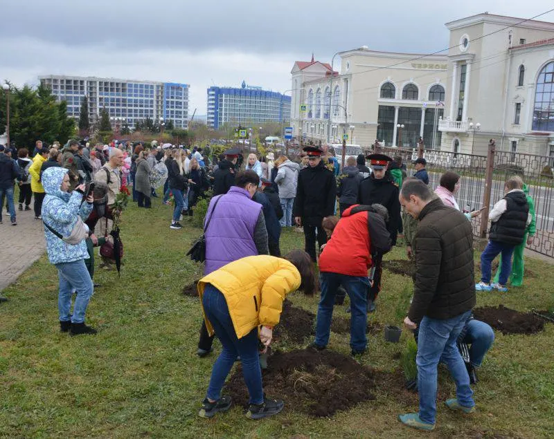 В Севастополе открыли сквер Героев специальной военной операции