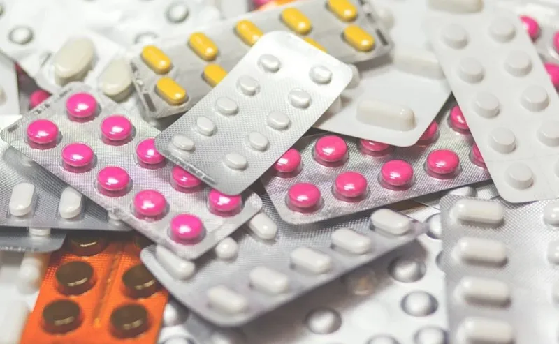 Севастопольцы жалуются на невозможность купить лекарства без рецепта