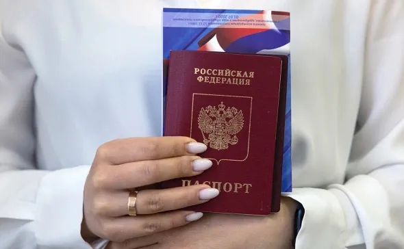 Путин подписал указ о возможности выдворения жителей новых регионов без гражданства