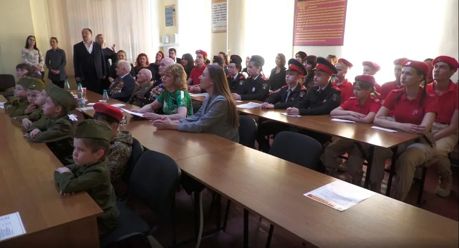 Севастопольские участники СВО пообщались с родными по телемосту