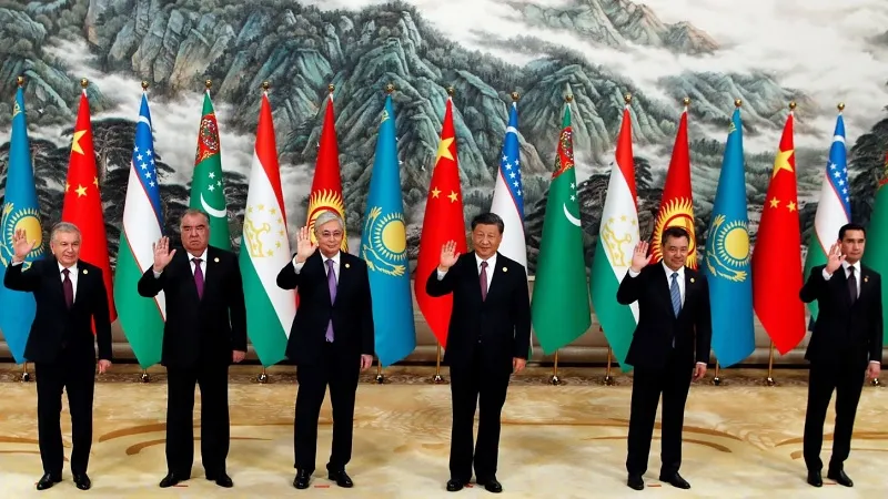 Как меняется мир: в Китае прошёл уникальный саммит 