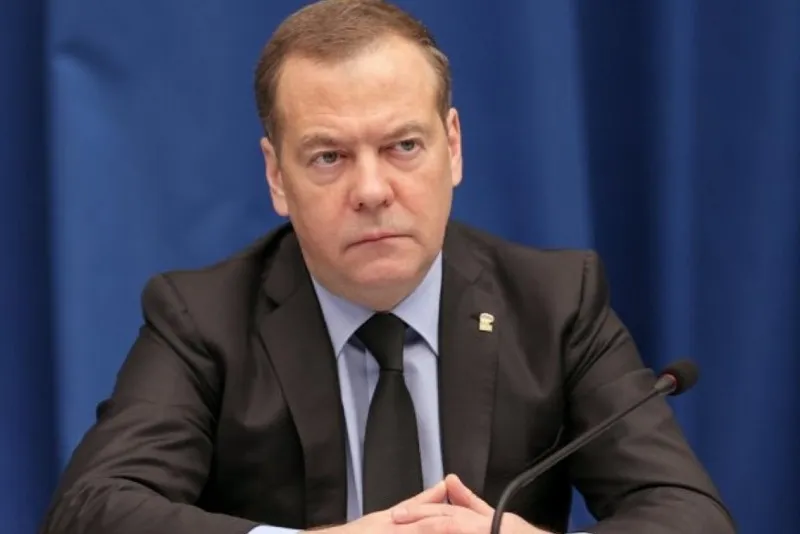 Медведев описал три варианта «распада Украины» и обозначил, какой устроит Россию