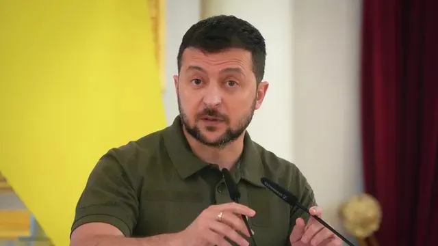 Депутат Рады Лерос: суд обязал ГБР Украины завести дело о возможной госизмене Зеленского