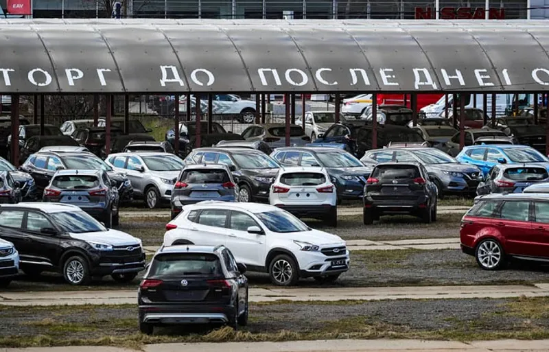 Шестнадцать автобрендов в мае не продали ни одного автомобиля в России