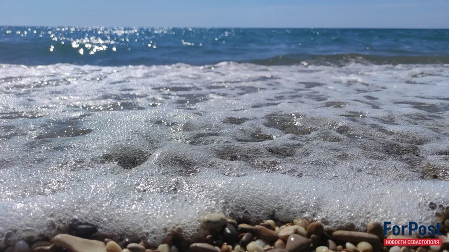 Грязная вода Днепра бережно обогнет побережье Севастополя и Крыма 