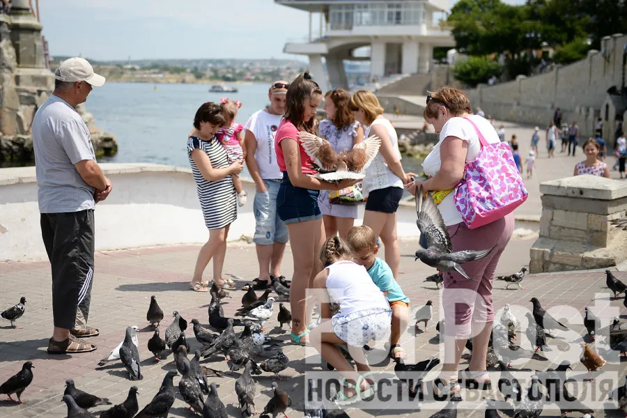 Синоптики обещают безоблачное небо и жару в Севастополе