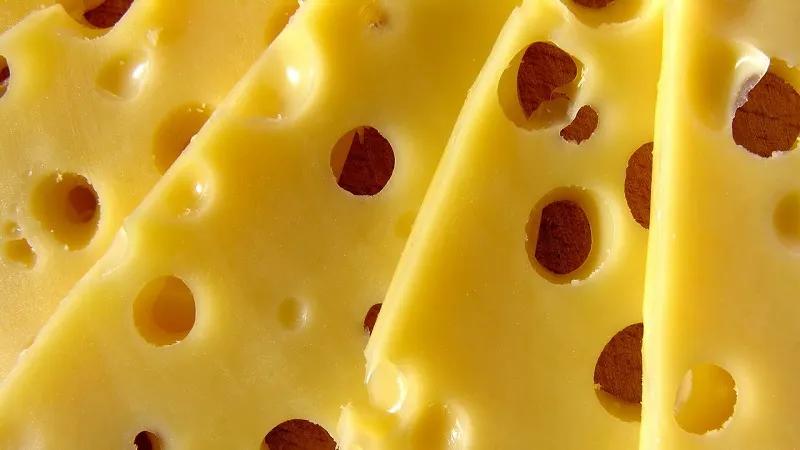 Учёные предупредили об опасности сыра