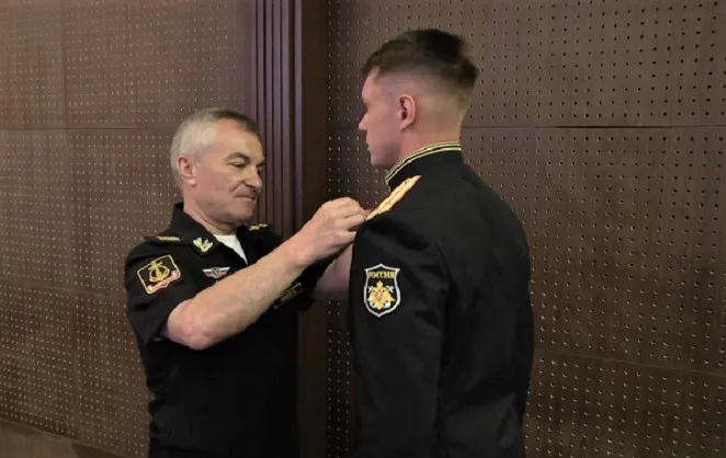 На заседании Военного совета вручили государственные награды севастопольским военным