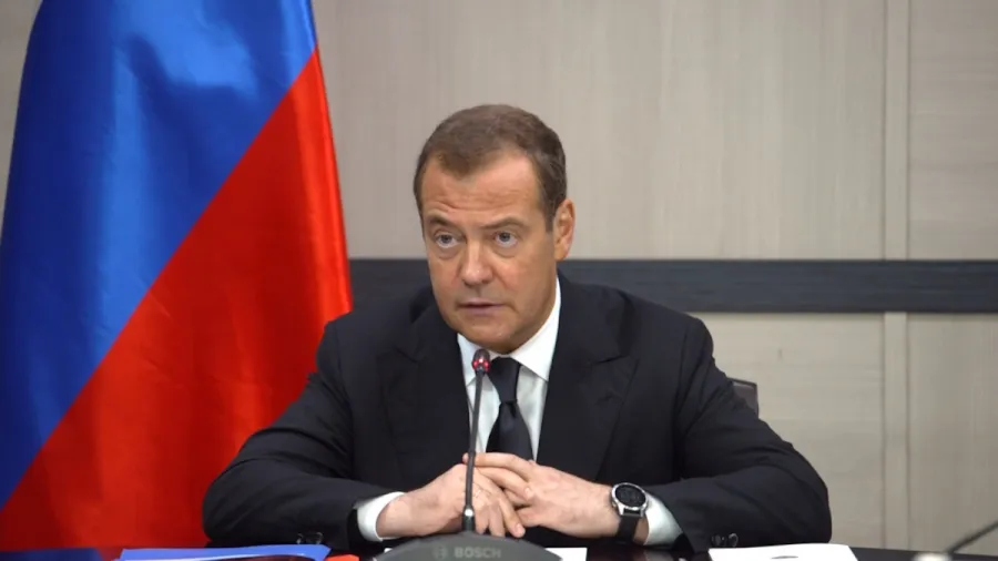 Медведев назвал условие удара по ядерным объектам на Украине