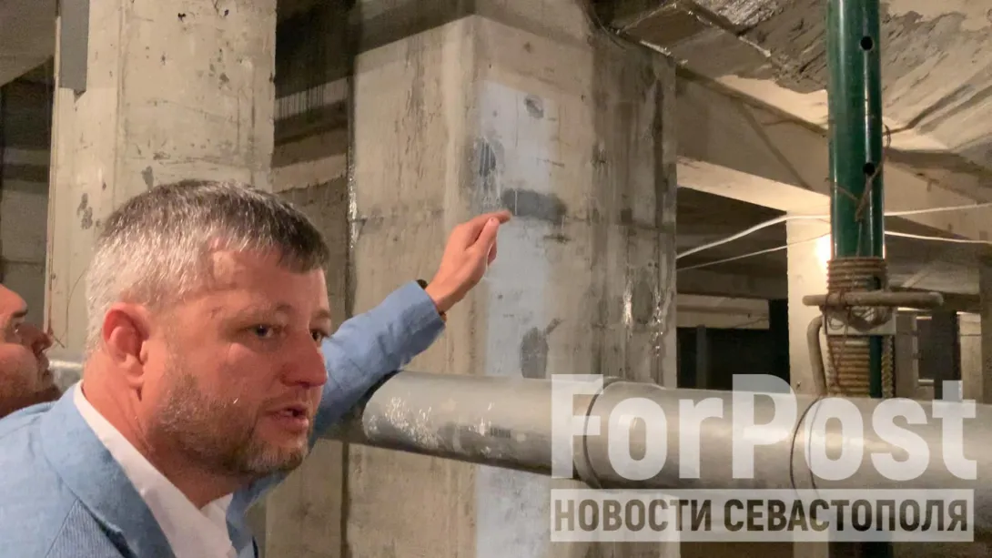 Проблем с чашей нового бассейна в Севастополе нет, но есть нюансы с каплями на стенах