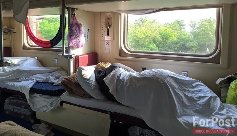 Поезд «Москва — Севастополь» остановлен из-за ЧП на севере Крыма 