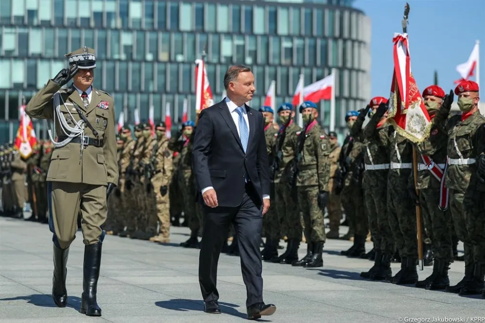 В Польше сообщили о намерении расширить армию до семи дивизий