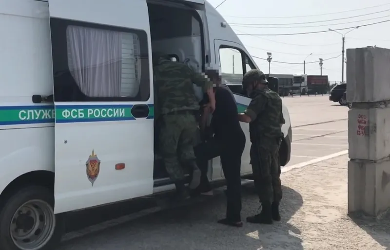 Задержанному в Крыму участнику незаконного нацбатальона грозят суд и тюрьма