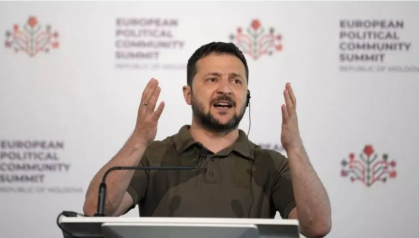 В Киеве рассказали, к чему Зеленский готовит Украину