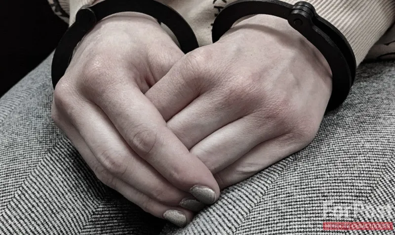 Мошенница обманом вытянула у пожилой крымчанки около 11 миллионов рублей 