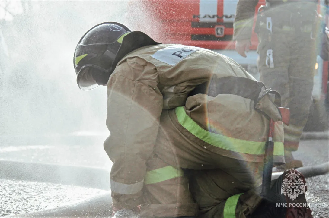 В Севастополе спасатели обнаружили в сгоревшем доме тело женщины 