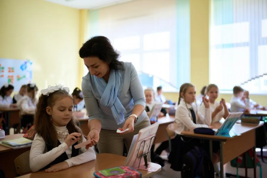 Севастопольские учителя удивились статистической средней зарплате