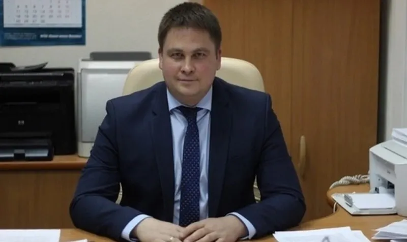 Суд продолжает штрафовать бывшего топ-чиновника за работу в правительстве Севастополя