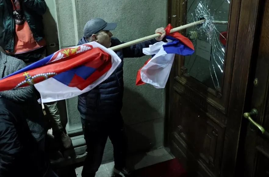 «Майданизация»: в столице Сербии произошли массовые беспорядки