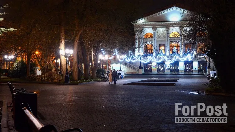 Севастопольский театр столкнулся с мошенничеством в преддверии праздников