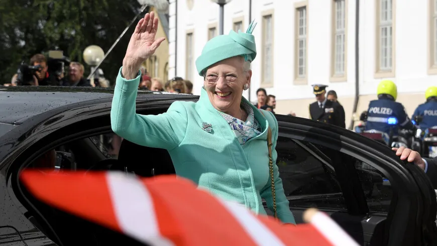Королева Дании решила отречься от престола