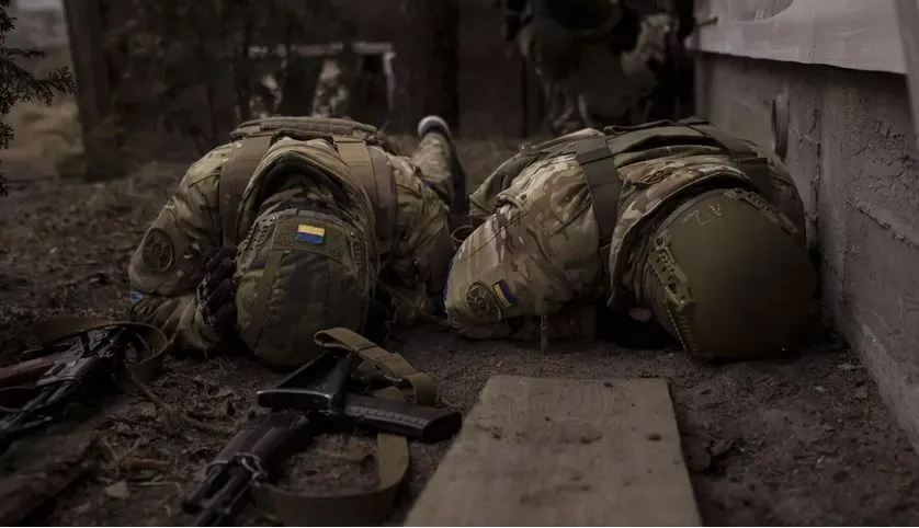 Разведчик заявил о нехватке советских боеприпасов у ВСУ под Артемовском