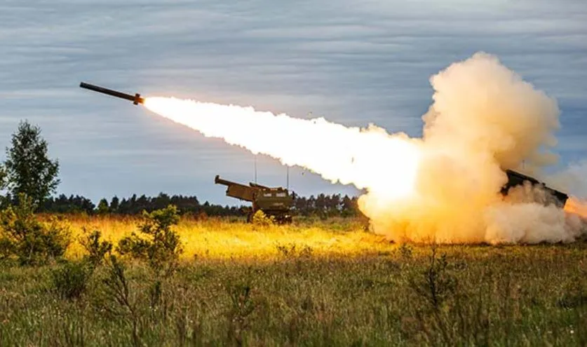 США разрешили ВСУ принимать решения о дальности ударов HIMARS. 