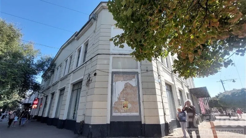 От фасада до лампочек: как изменится Дом художника в столице Крыма