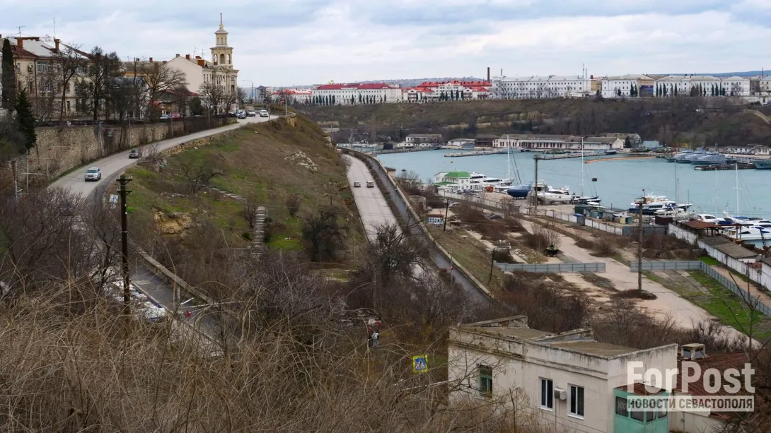 В Севастополе планируют укрепить только один из двух обвальных склонов 