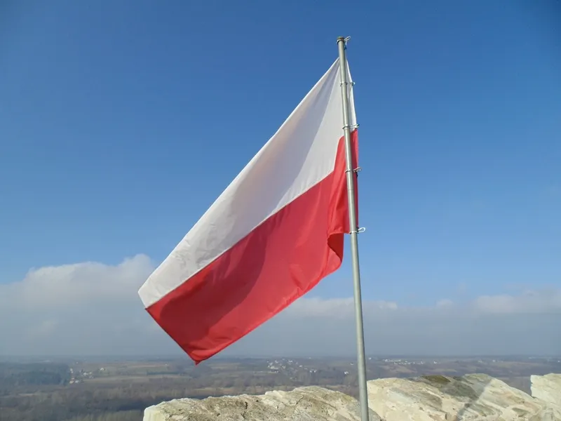 В Польше опять что-то упало с неба