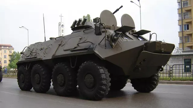 bTV: болгарские военные начали транспортировку 110 подержанных БТР на Украину