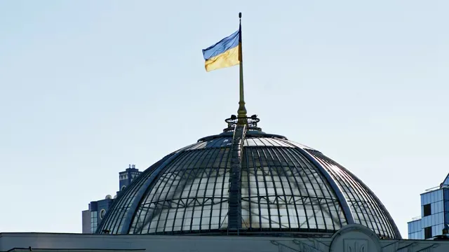 Украинские военные планируют силовой захват Верховной рады в Киеве