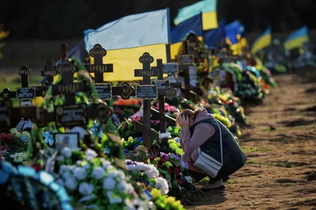 Разрыв между военными и гражданскими на Украине растет