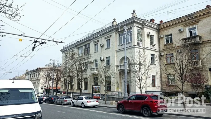 Жительница Севастополя засудила управляющую компанию из-за затопленной квартиры