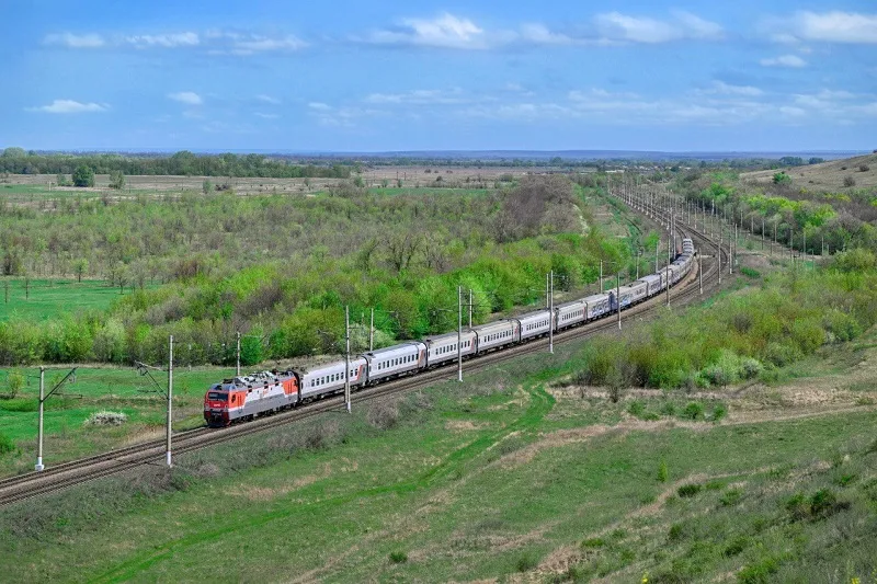 Поезд Симферополь - Волгоград будет ходить через день.