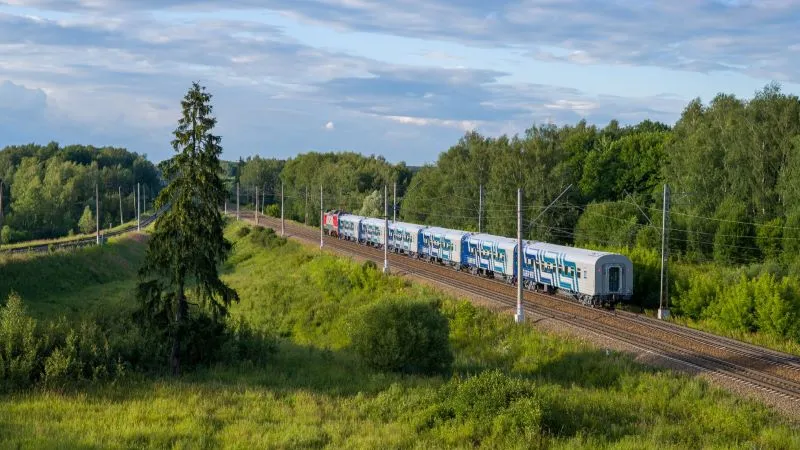 В пути состав «Смоленск — Симферополь» будет находиться почти двое суток. 