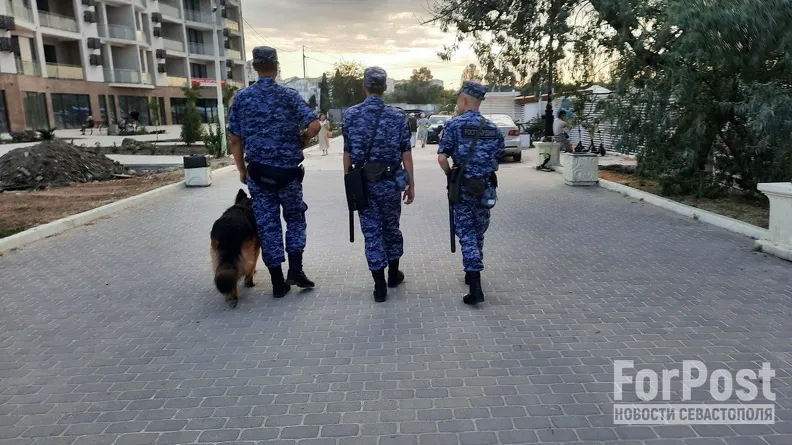 Работа по розыску преступников велась по всему Крыму. 