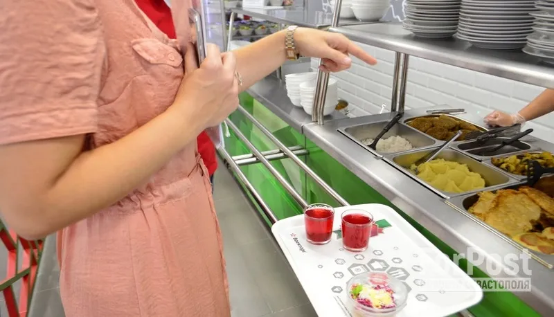 Проверка показала, что все продукты в школьном пищеблоке свежие и качественные. 