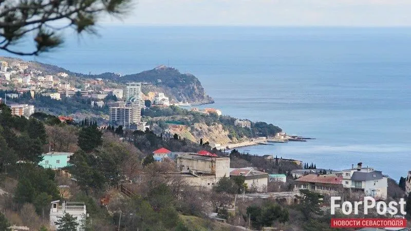 Южный берег Крыма серьёзно пострадал во время «шторма века». 