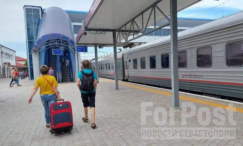 Идущие в Крым поезда опаздывают на порядок меньше, чем отправляющиеся из Крыма.