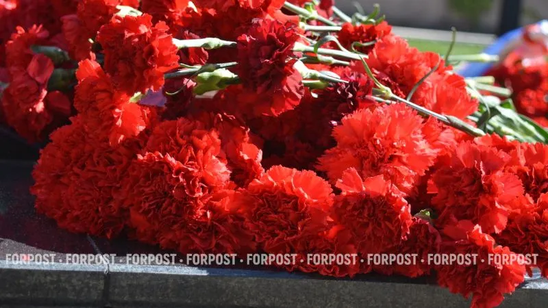С одним из погибших бойцов смогли проститься спустя 8 месяцев.