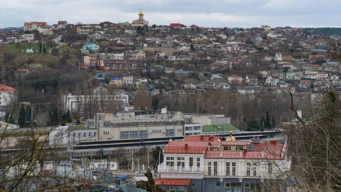 Бездомным в Севастополе подыскали новое место