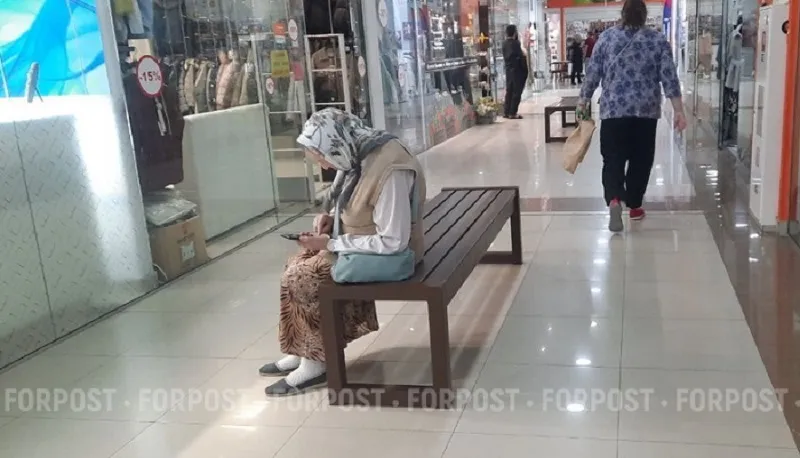 Представителям банка и полиции пришлось отговаривать жительницу Севастополя от непоправимого шага.