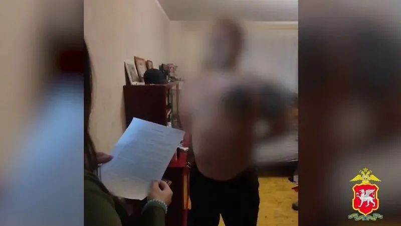 Во время обыска у подозреваемого нашли неоспоримые доказательства мошенничества.