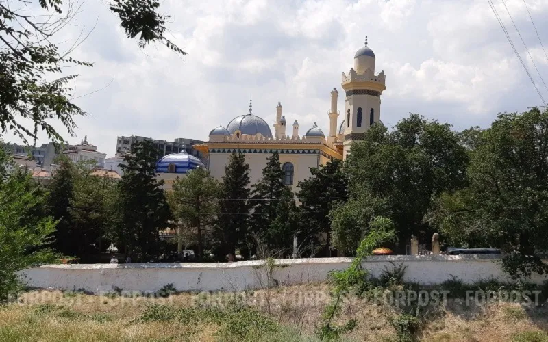 Дача Стамболи снова уходит в ремонтную даль