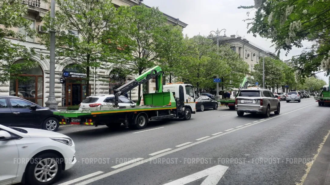 В Севастополе станет больше эвакуаторов