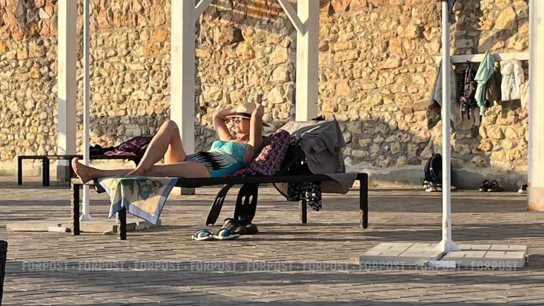 Погода в Севастополе: загорать или купаться?