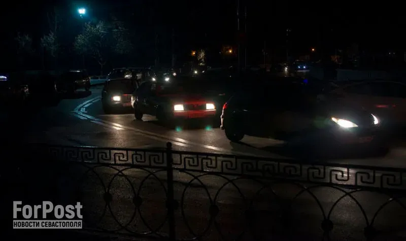 Десять лет назад Киев начал энергетическую блокаду Севастополя и Крыма